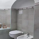 Tra Gli Ulivi